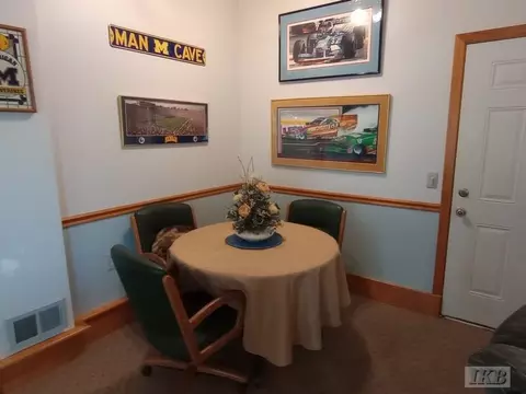 Dining - 1551 Compton, Gladwin, MI 48624 photo 3 of 3