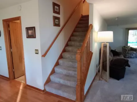 Entry Way - 1551 Compton, Gladwin, MI 48624 photo 1 of 2