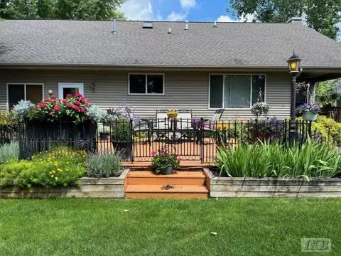 Exterior - 1551 Compton, Gladwin, MI 48624 photo 15 of 17