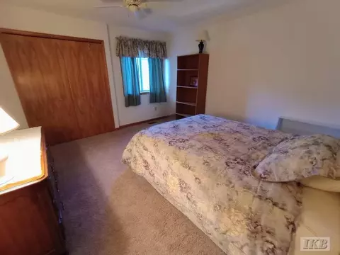 Bedroom - 1551 Compton, Gladwin, MI 48624 photo 3 of 5