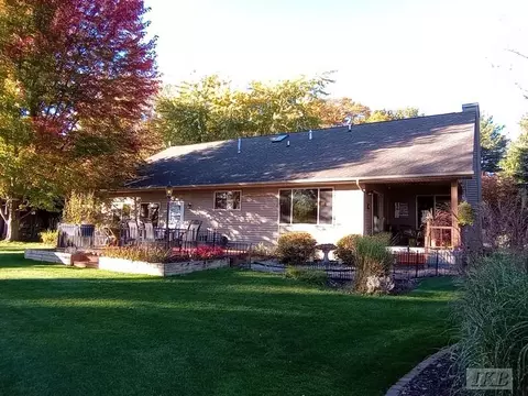 Exterior - 1551 Compton, Gladwin, MI 48624 photo 2 of 17