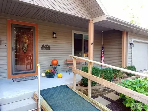 Exterior - 1551 Compton, Gladwin, MI 48624 photo 8 of 17