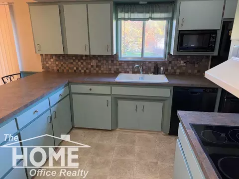 Kitchen - 1203 Clearview, Flushing, MI 48433 photo 1 of 1