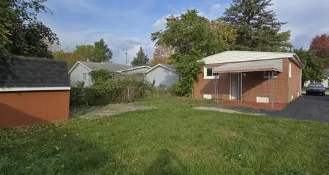 1230 Decamp, Burton, MI 48529 photo 2