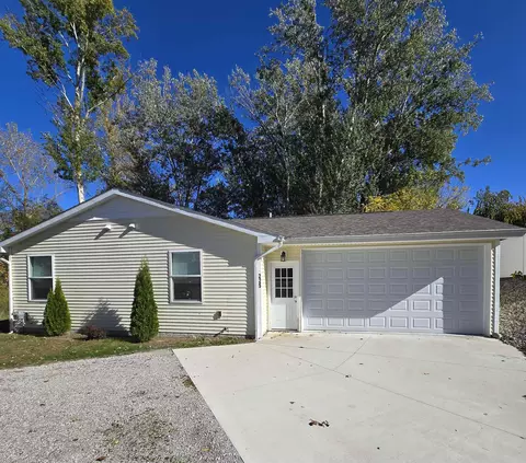 225 Lakeview, Beaverton, MI 48612