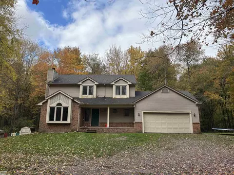 5473 Quain, Emmett, MI 48022
