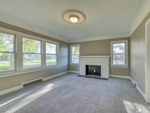 526 E Second, Monroe, MI 48161 photo 15