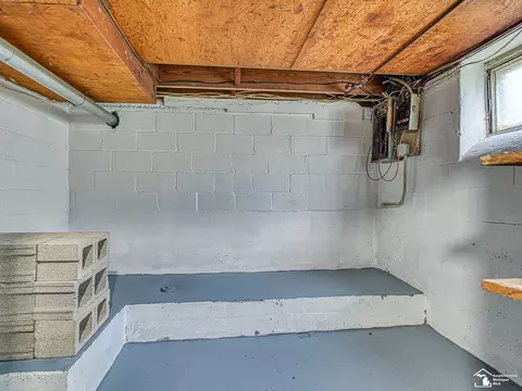 526 E Second, Monroe, MI 48161 photo 35