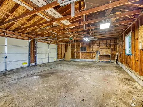 526 E Second, Monroe, MI 48161 photo 37