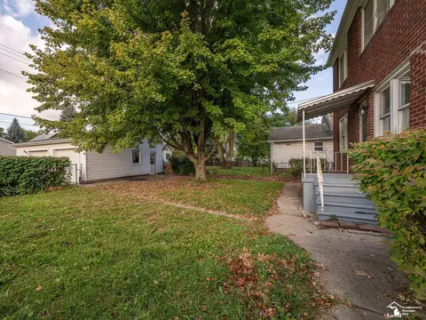 526 E Second, Monroe, MI 48161 photo 40