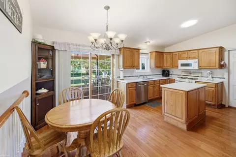 16105 Watson, Macomb, MI 48044 photo 7