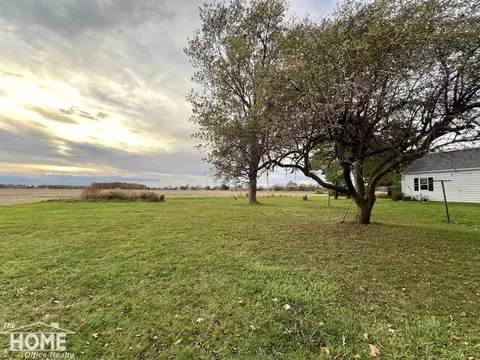 4162 Copas, Owosso, MI 48867 photo 37