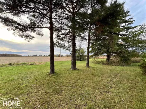 4162 Copas, Owosso, MI 48867 photo 39
