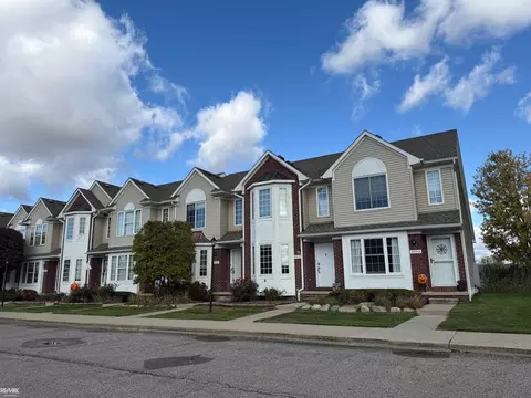35037 Windsor, New Baltimore, MI 48047