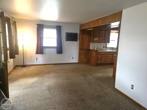 Living - 825 Summer, Algonac, MI 48001 photo 3 of 5