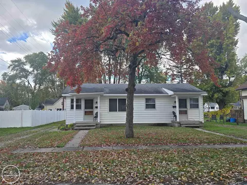 825 Summer, Algonac, MI 48001