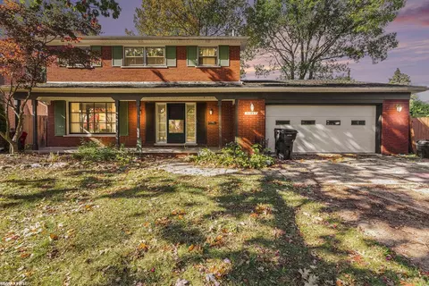 31461 Merrily St, Roseville, MI 48066