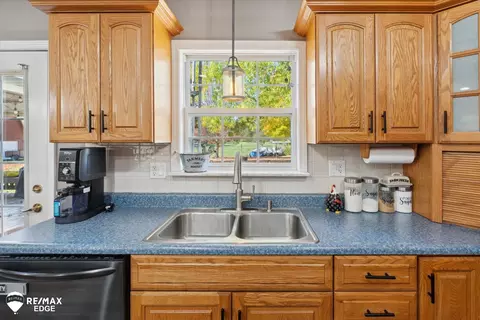 Kitchen - 3474 Lang, Davison, MI 48423 photo 3 of 3
