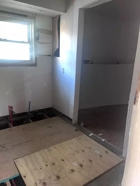 619 Freeman, Flint, MI 48507 photo 6