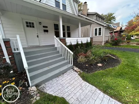Exterior - 1765 Brys, Grosse Pointe Woods, MI 48236 photo 2 of 12