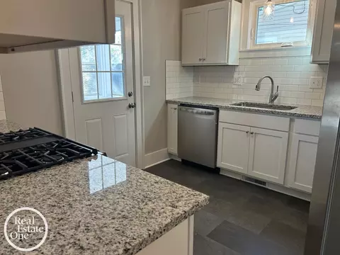 Kitchen - 1765 Brys, Grosse Pointe Woods, MI 48236 photo 1 of 8