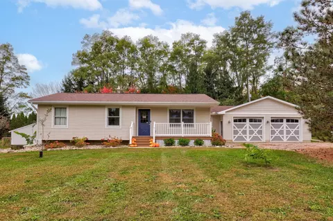 7984 N Williams, Saint Johns, MI 48879