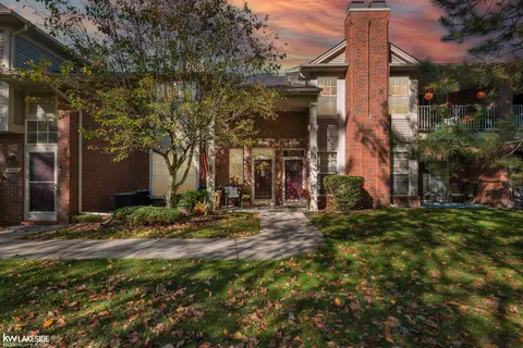 15432 Yale, Clinton Township, MI 48038