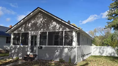 1618 Greenwich, Saginaw, MI 48602