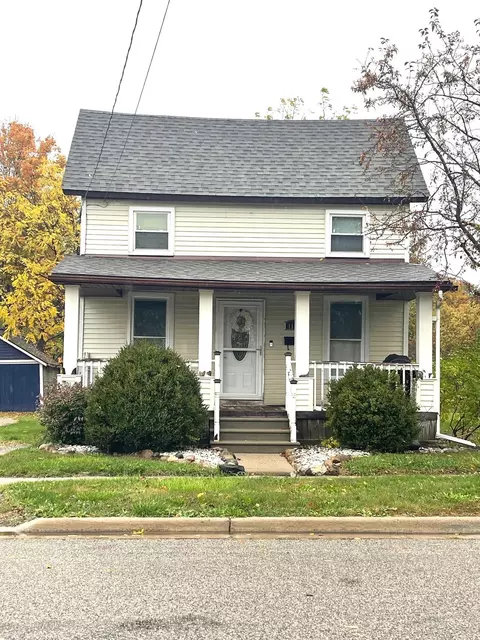 1114 Beehler, Owosso, MI 48867