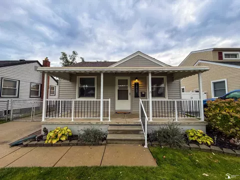12757 Cunningham, Southgate, MI 48195
