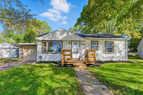309 Princeton, Midland, MI 48640