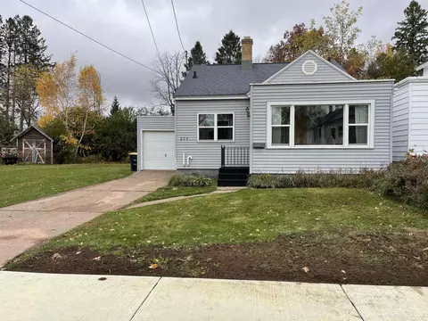 224 E Coolidge, Ironwood, MI 49938