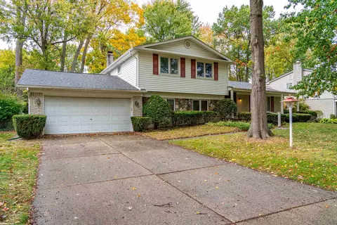 16235 Forestview, Clinton Township, MI 48036