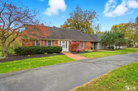 3181 Edgevale, Lambertville, MI 48144