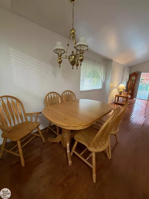 Dining - 9560 Folkert, Algonac, MI 48001 photo 1 of 2