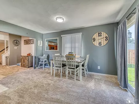 Dining - 729 Lavender, Monroe, MI 48162 photo 3 of 3