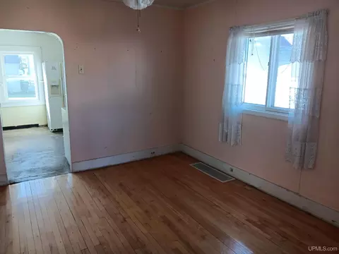 Other - 911 S 4th, Escanaba, MI 49829 photo 1 of 10