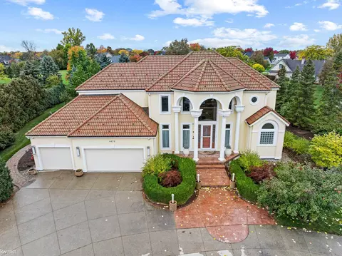 4475 Autumn, Saginaw, MI 48603