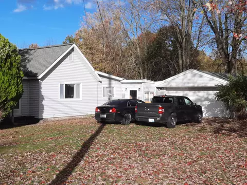 12601 Nichols, Burt, MI 48417