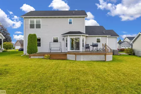 Exterior - 1194 Emerald Frst, Davison, MI 48423 photo 11 of 16