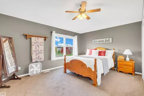 Bedroom - 1194 Emerald Frst, Davison, MI 48423 photo 1 of 6