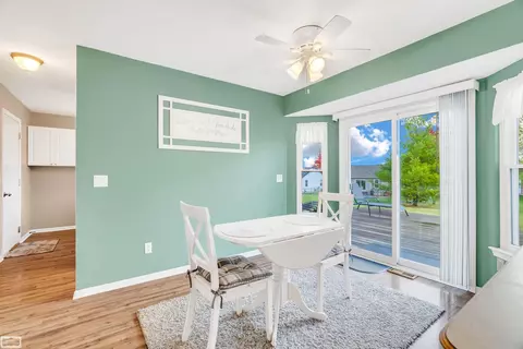 Dining - 1194 Emerald Frst, Davison, MI 48423 photo 3 of 3
