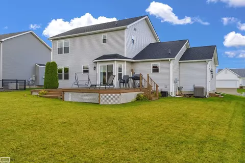 Exterior - 1194 Emerald Frst, Davison, MI 48423 photo 12 of 16