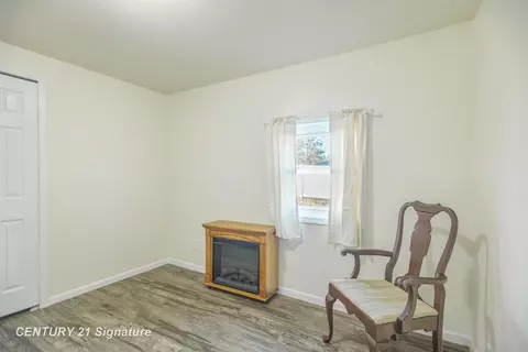 Bedroom - 309 Arthur, Flushing, MI 48433 photo 4 of 4