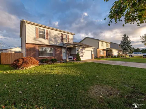 719 Toledo, Monroe, MI 48161