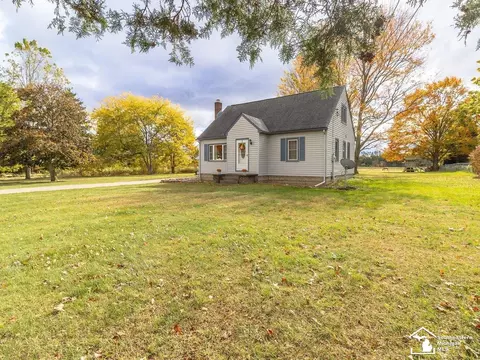 559 Erie, Temperance, MI 48182