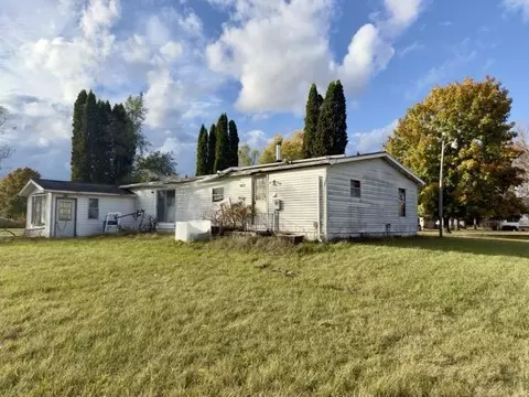 Exterior - 10411 Cady, Jackson, MI 49201 photo 1 of 6