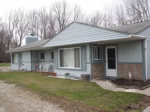 9316 Dixie, Ira, MI 48023