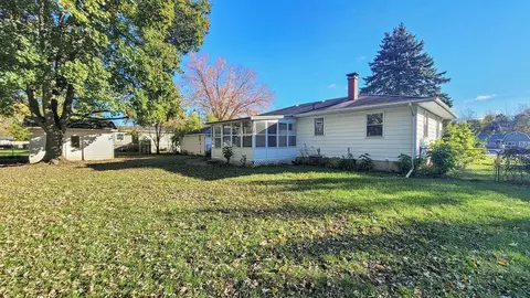 230 S Elms, Flushing, MI 48433 photo 32
