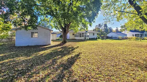 230 S Elms, Flushing, MI 48433 photo 31